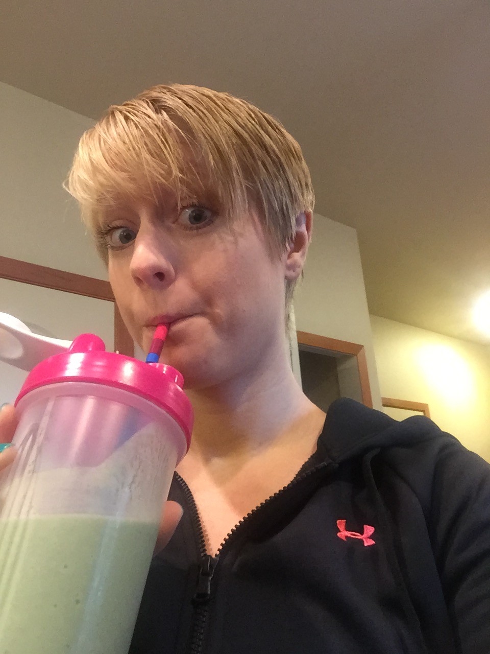 Steph’s Lazy Kitchen: Matcha Green Tea Smoothie